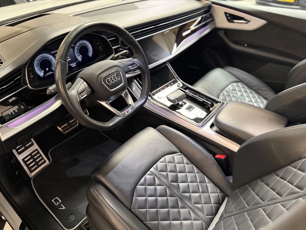 Audi Q7 – foto 13