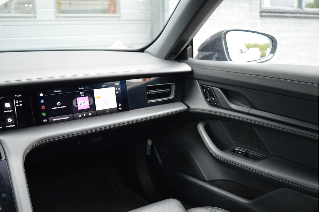 Porsche Taycan – foto 19