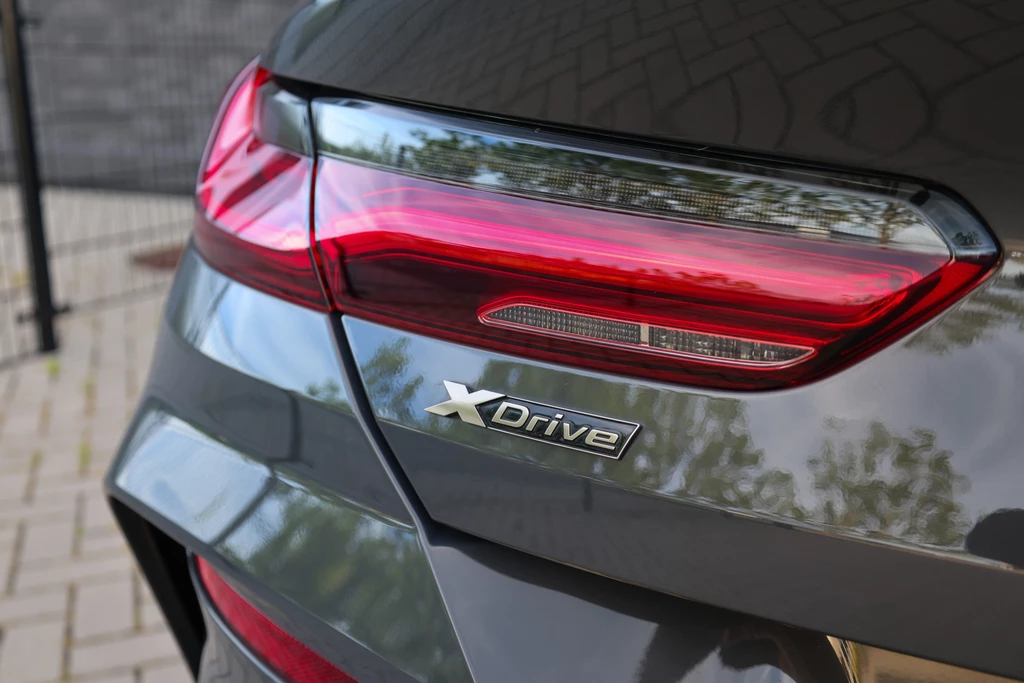 BMW 8 Serie – foto 43