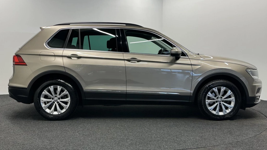 Volkswagen Tiguan – foto 5