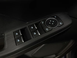 Ford Kuga – thumbnail 26