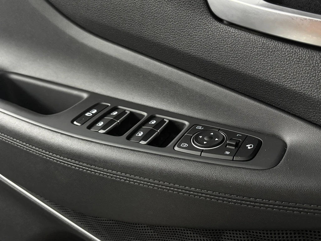 Hyundai Santa Fe – foto 17