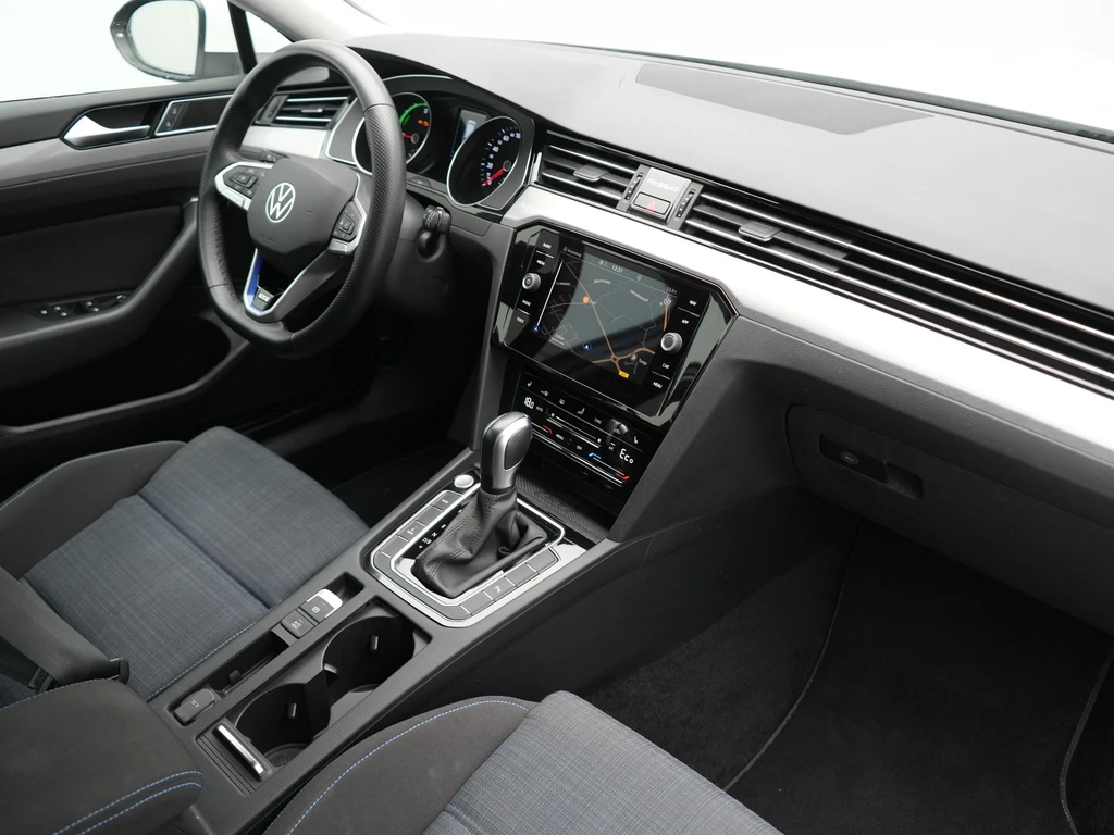 Volkswagen Passat – foto 13
