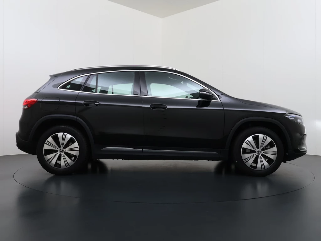 Mercedes-Benz EQA – foto 7