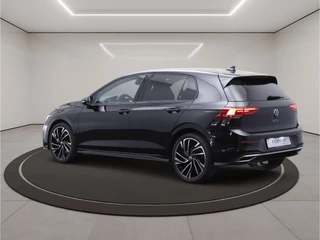 Volkswagen Golf – thumbnail 3