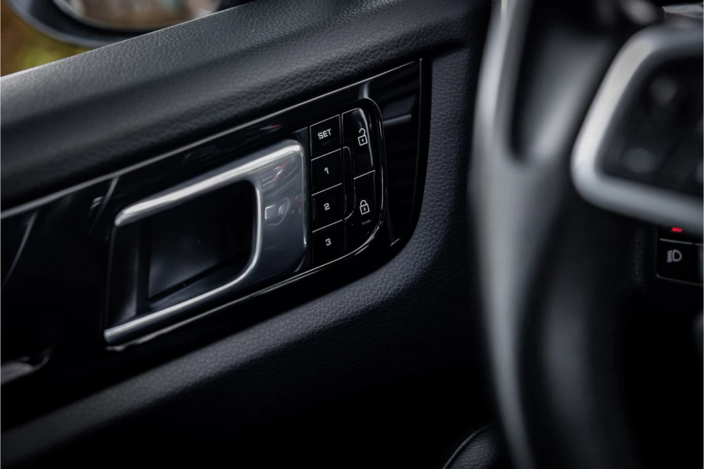 Porsche Cayenne – foto 21