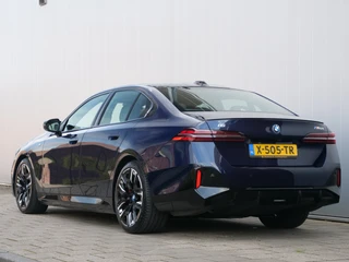 BMW i5 – thumbnail 3