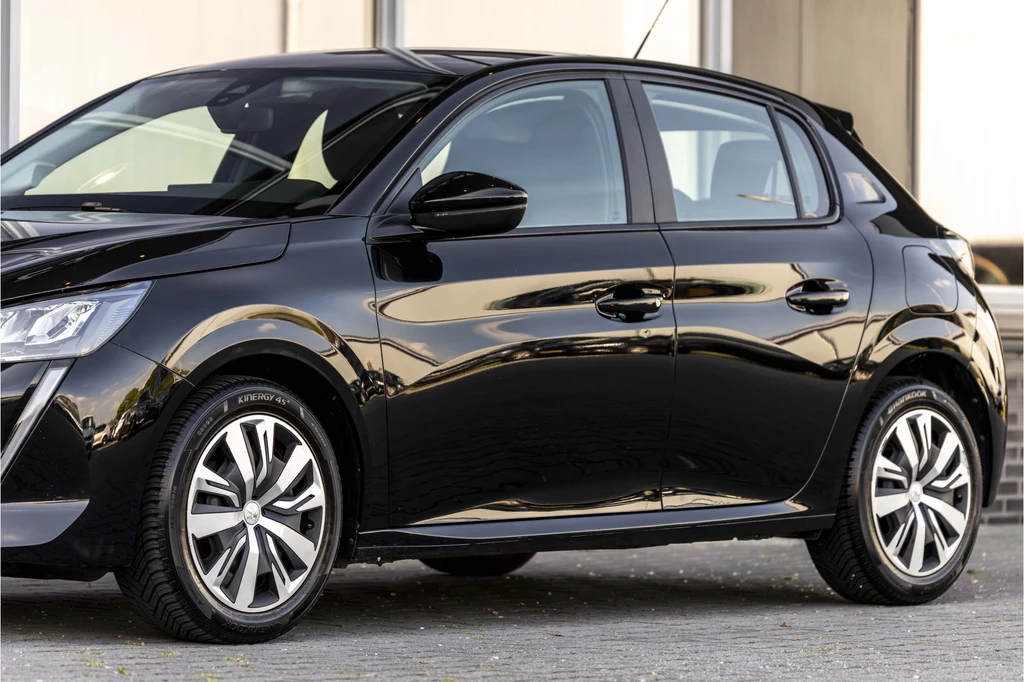 Peugeot 208 – foto 3