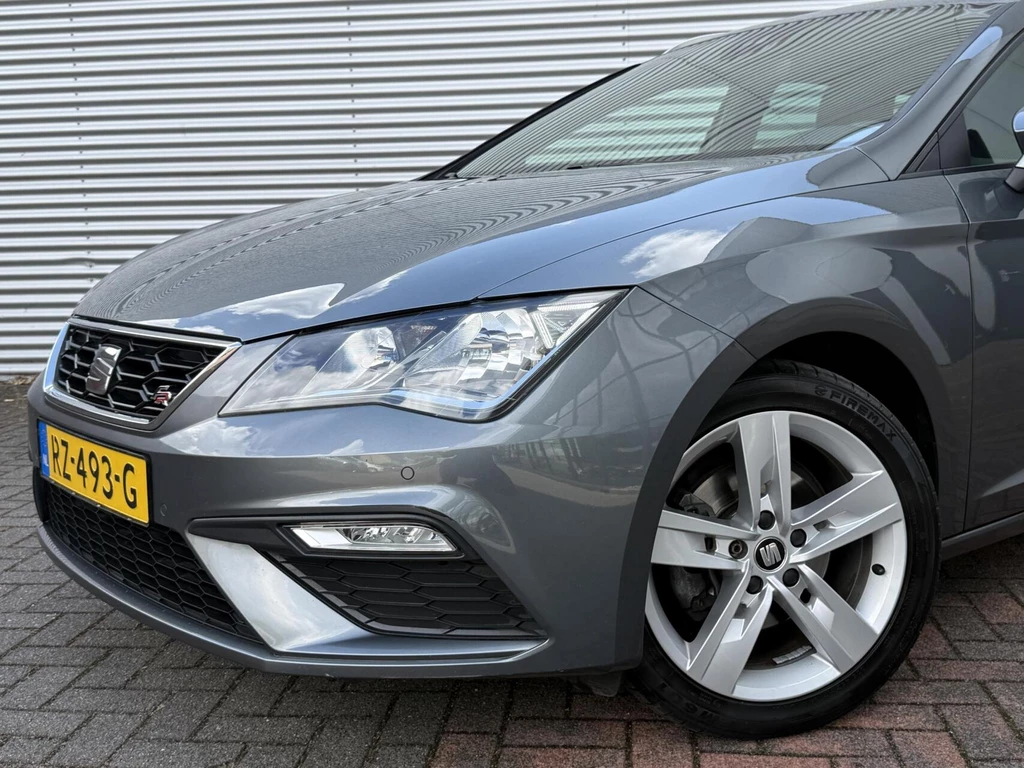 SEAT Leon – foto 2
