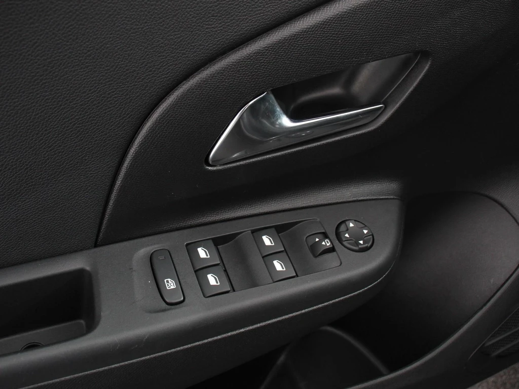 Opel Corsa – foto 30
