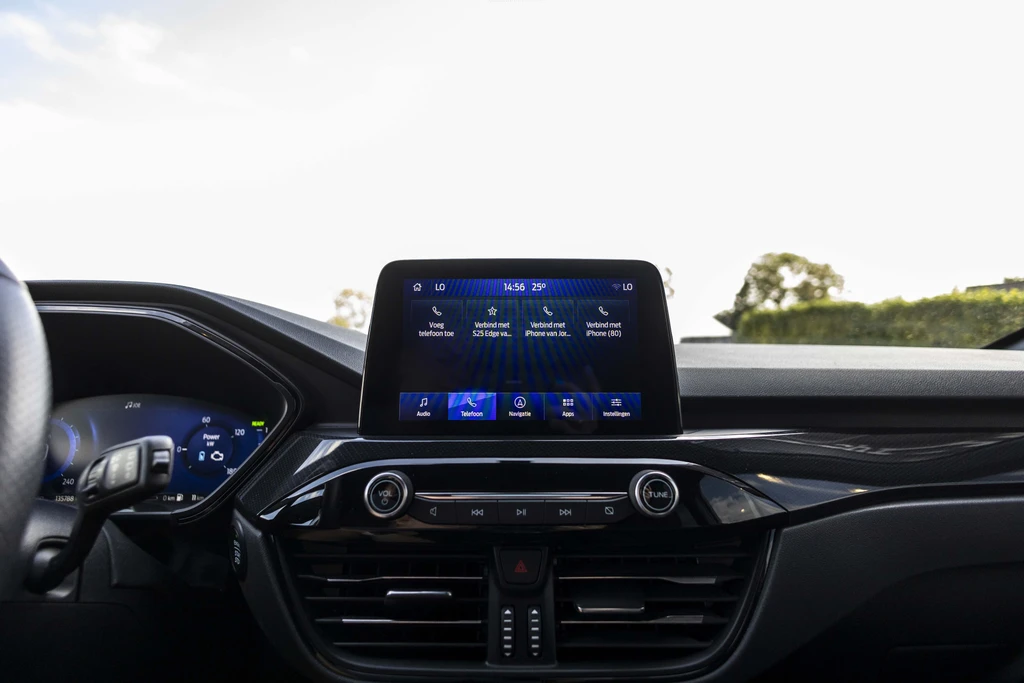 Ford Kuga – foto 28