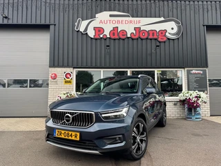 Volvo XC40 – thumbnail 2