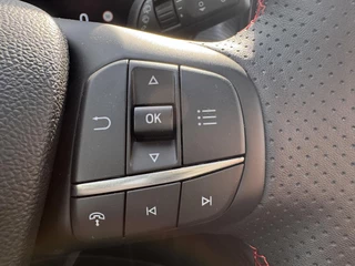 Ford Kuga – thumbnail 17