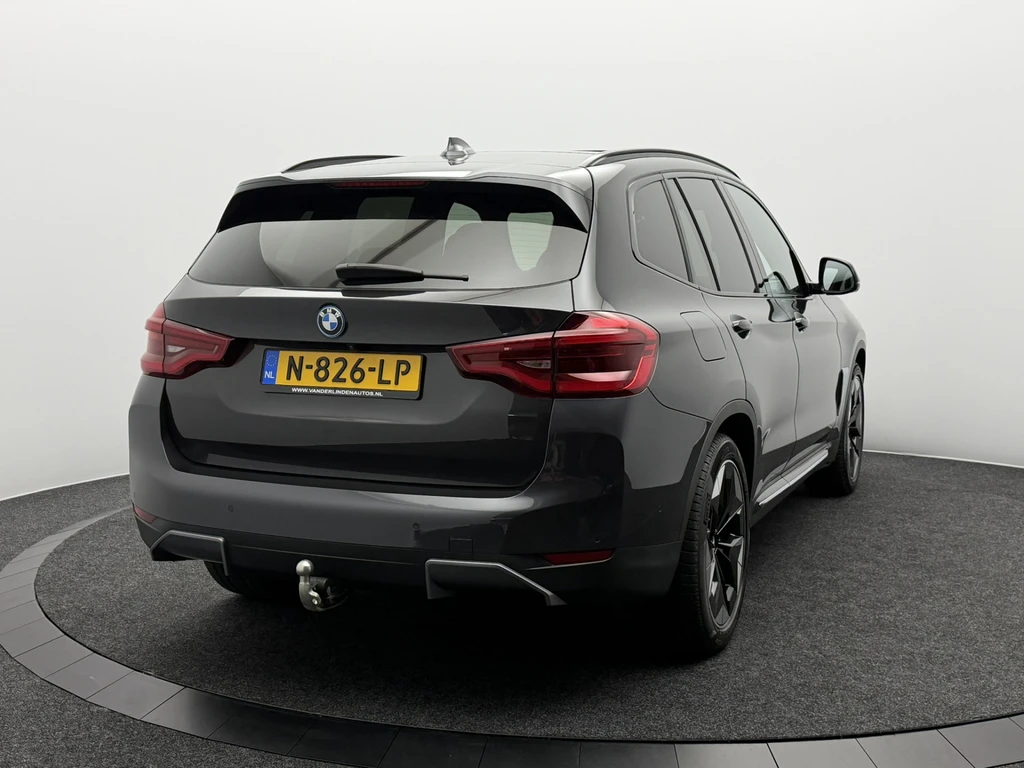BMW iX3 – foto 5