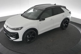 Volkswagen T-Roc – thumbnail 4