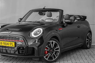 MINI Cooper Cabrio – thumbnail 2