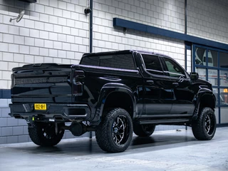 Chevrolet Silverado – thumbnail 3