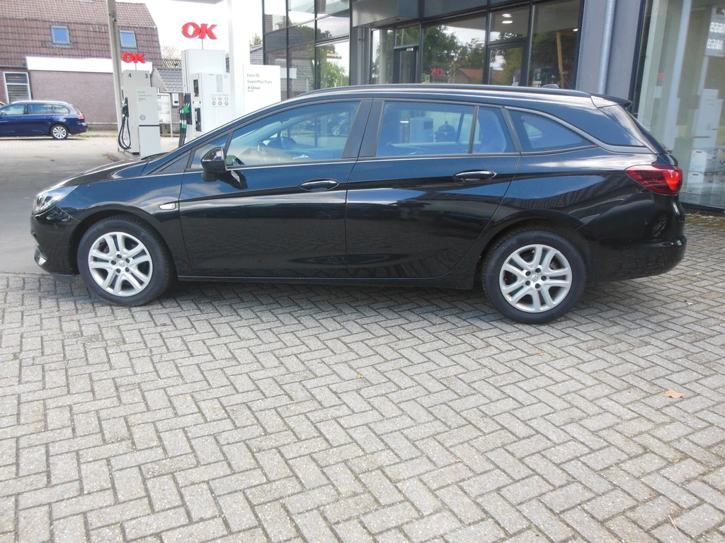 Opel Astra – foto 2