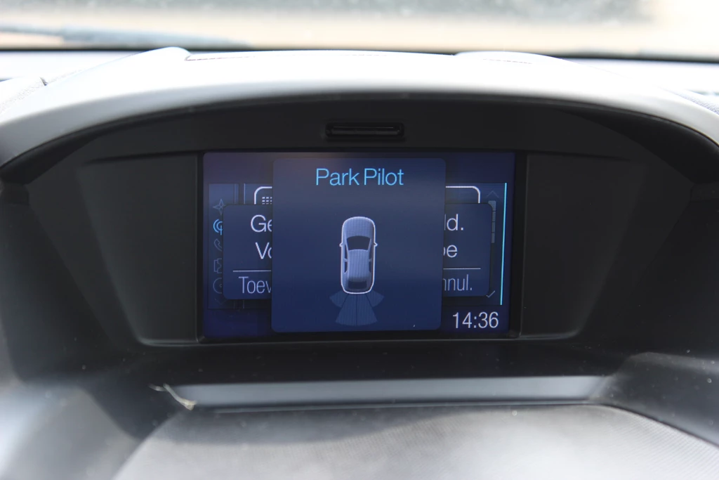 Ford Kuga – foto 25
