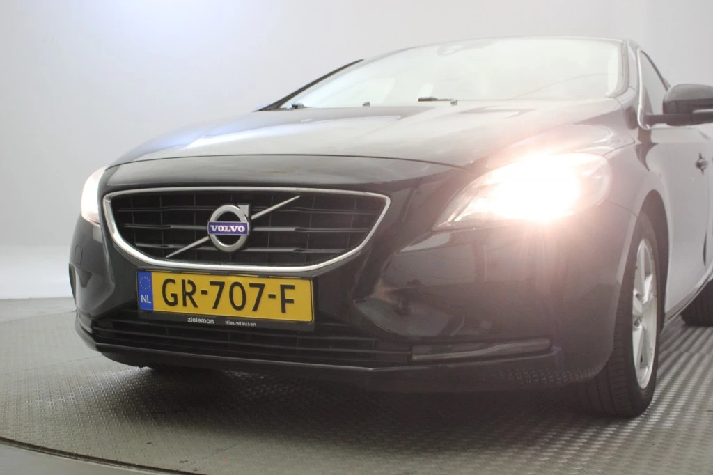 Volvo V40 – foto 2