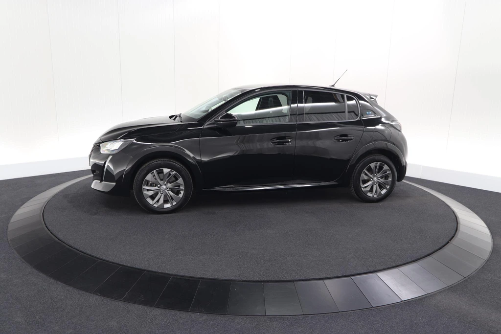 Peugeot e-208 – foto 8