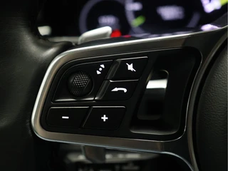 Porsche Cayenne – thumbnail 29