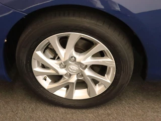 Toyota Auris – thumbnail 11