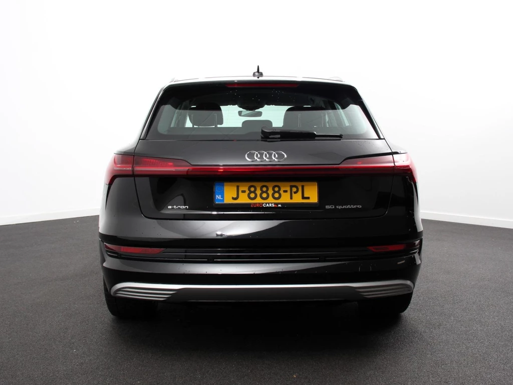 Audi e-tron – foto 6