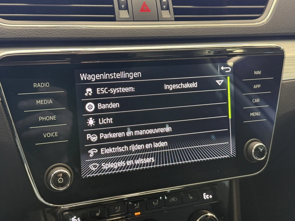 Škoda Superb – foto 34