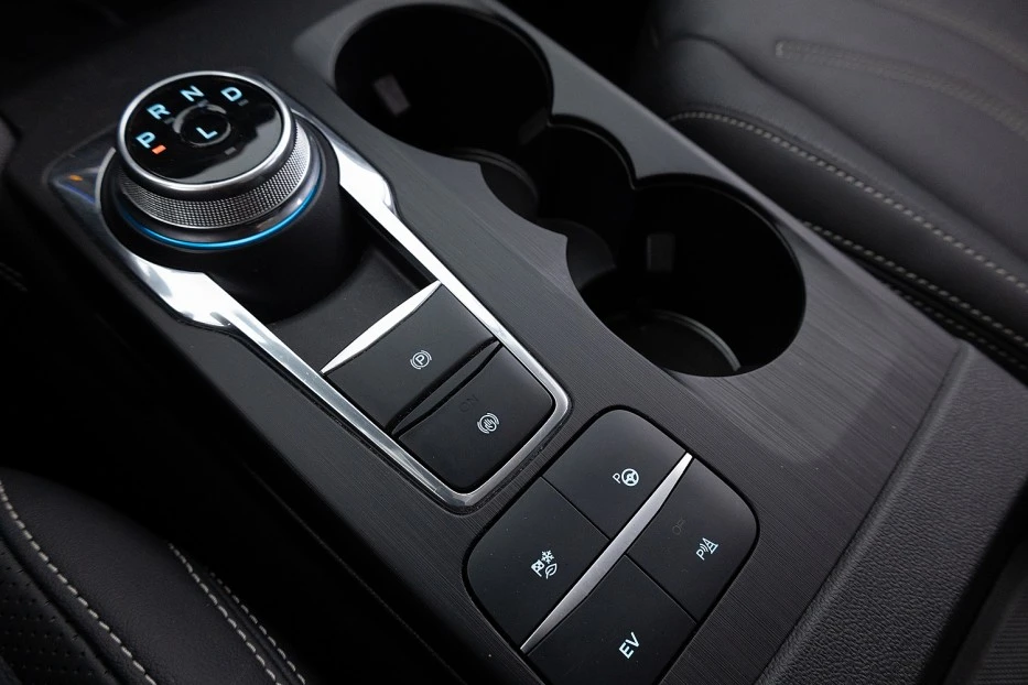 Ford Kuga – foto 22