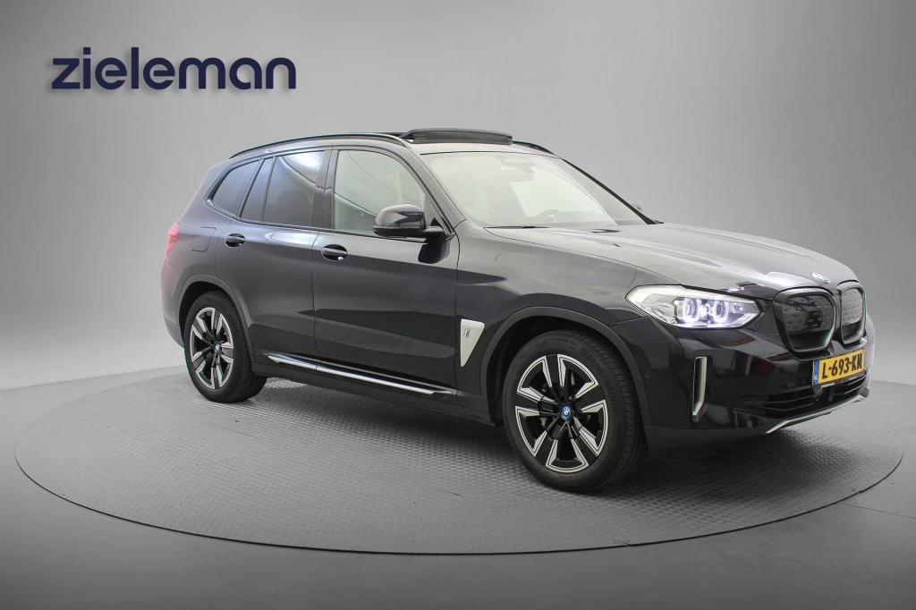 BMW iX3 – foto 10