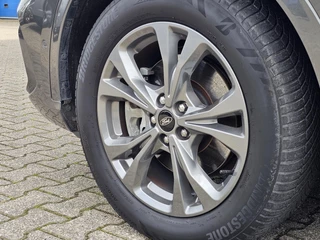 Ford Kuga – thumbnail 38