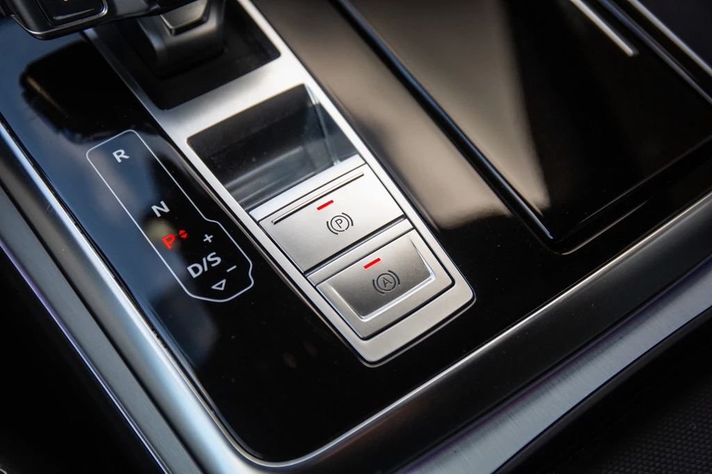 Audi Q8 – foto 23