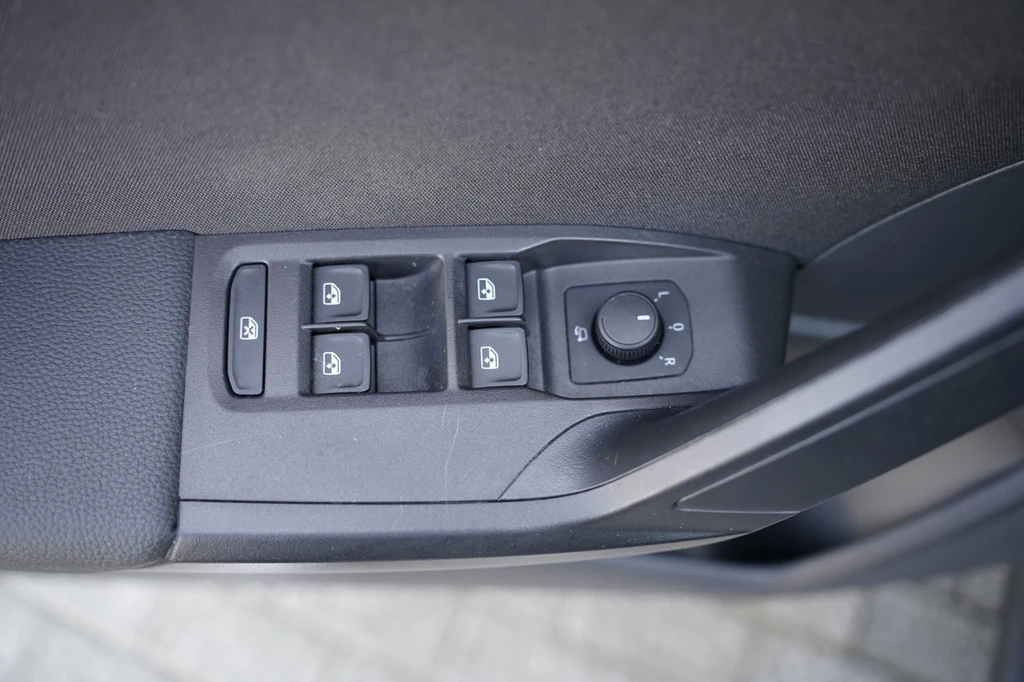 SEAT Arona – foto 15