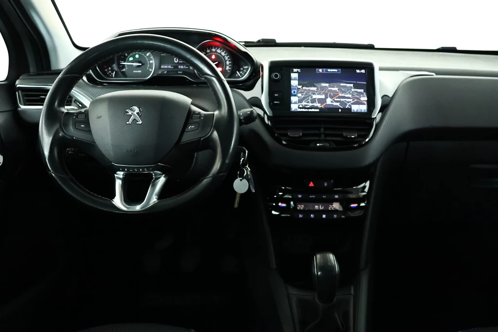 Peugeot 208 – foto 15