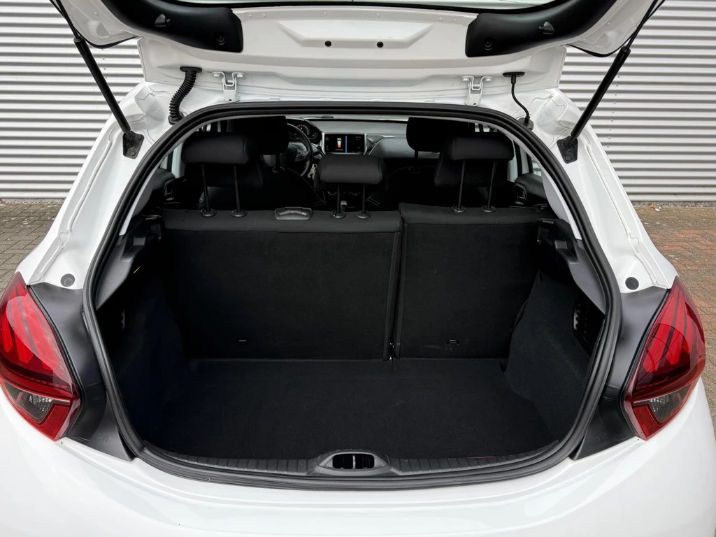 Peugeot 208 – foto 21