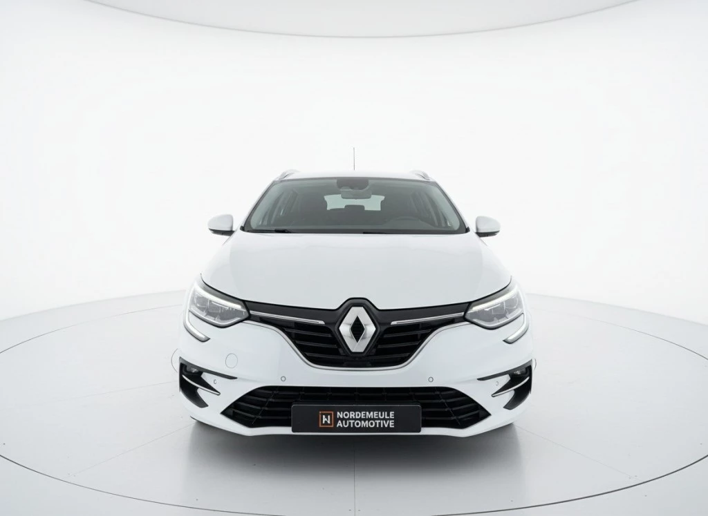 Renault Megane E-Tech – foto 8