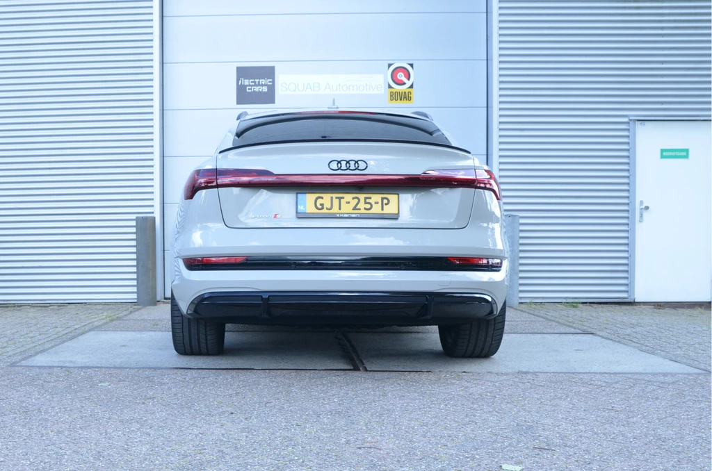 Audi e-tron – foto 2