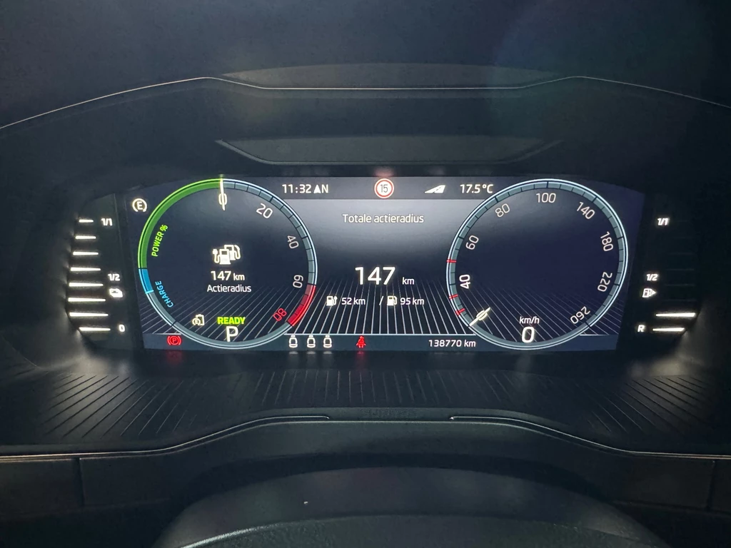 Škoda Superb – foto 33