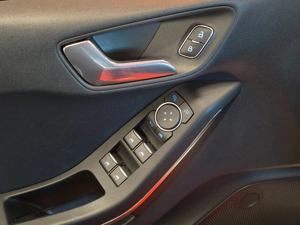 Ford Fiesta – foto 17