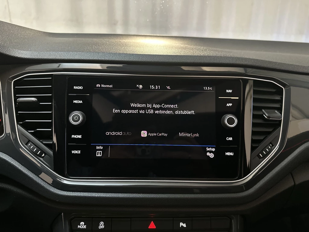 Volkswagen T-Roc – foto 22