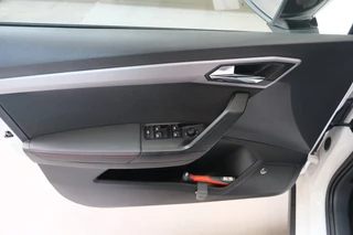 SEAT Arona – thumbnail 11