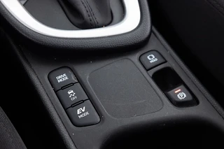 Toyota Yaris – thumbnail 11