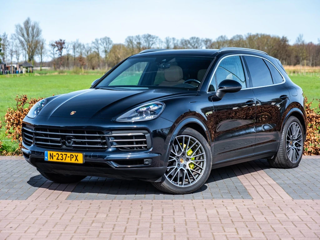 Porsche Cayenne – foto 2