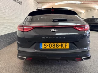 Kia ProCeed – thumbnail 3