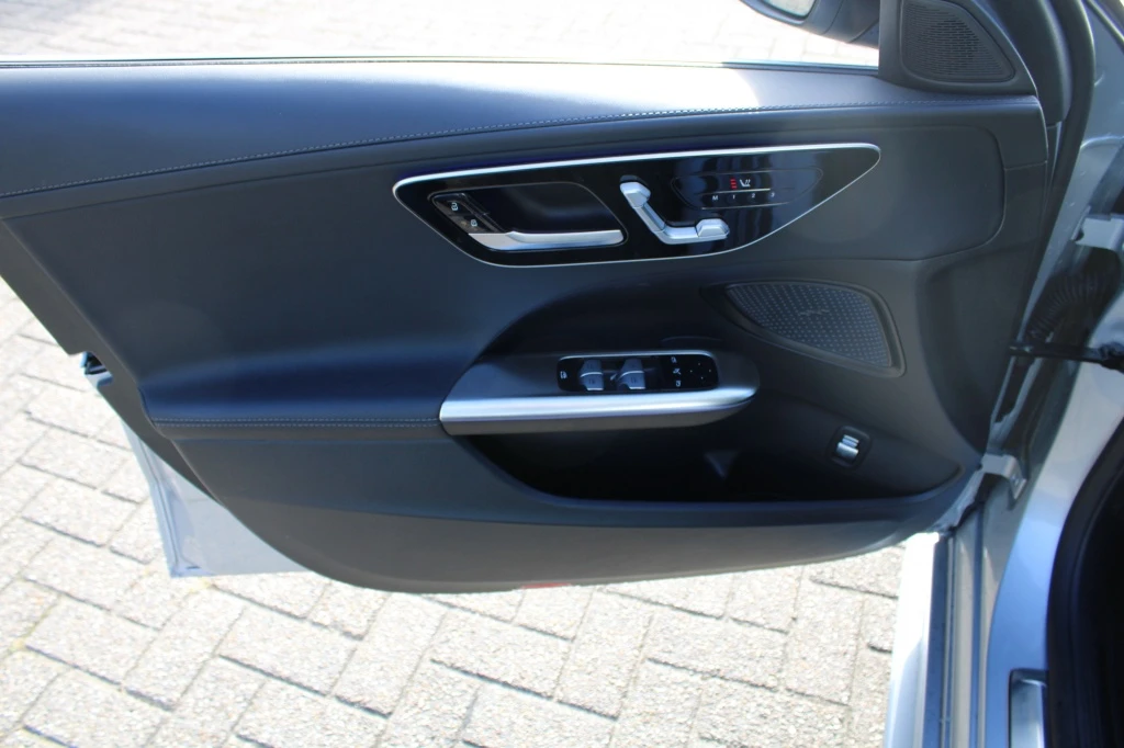 Mercedes-Benz C-Klasse – foto 13