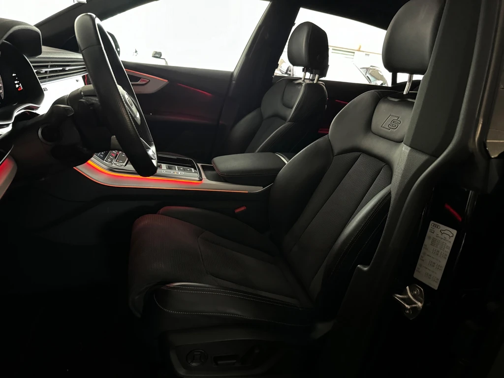 Audi Q8 – foto 12
