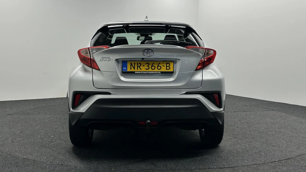 Toyota C-HR – foto 4
