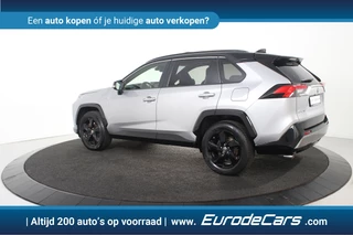 Toyota RAV4 – thumbnail 6