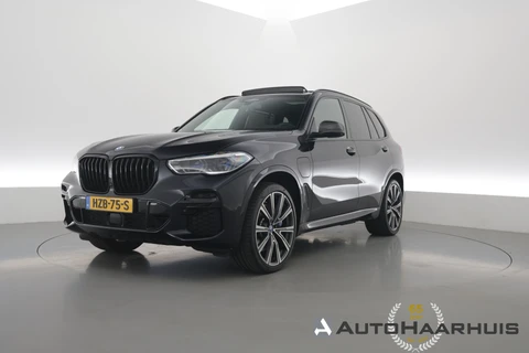 BMW X5 xDrive45e M Sport | Rijklaar! | Skylounge | HUD | Luchtvering | Laser | 360cam | 22'' | Elek. Trekhaak | Leder | Stoelventilatie